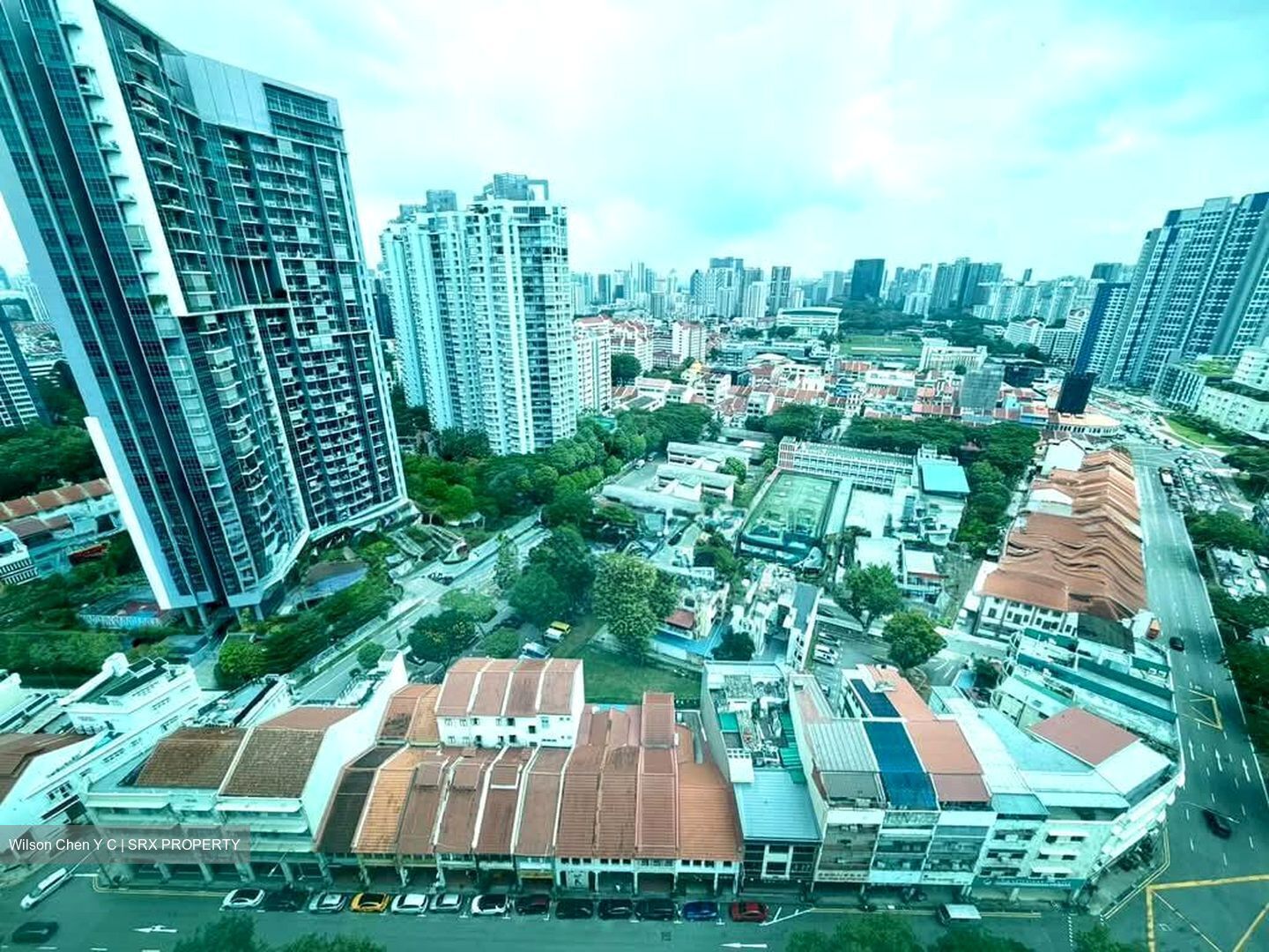 Arc 380 (D8), Office #581700701